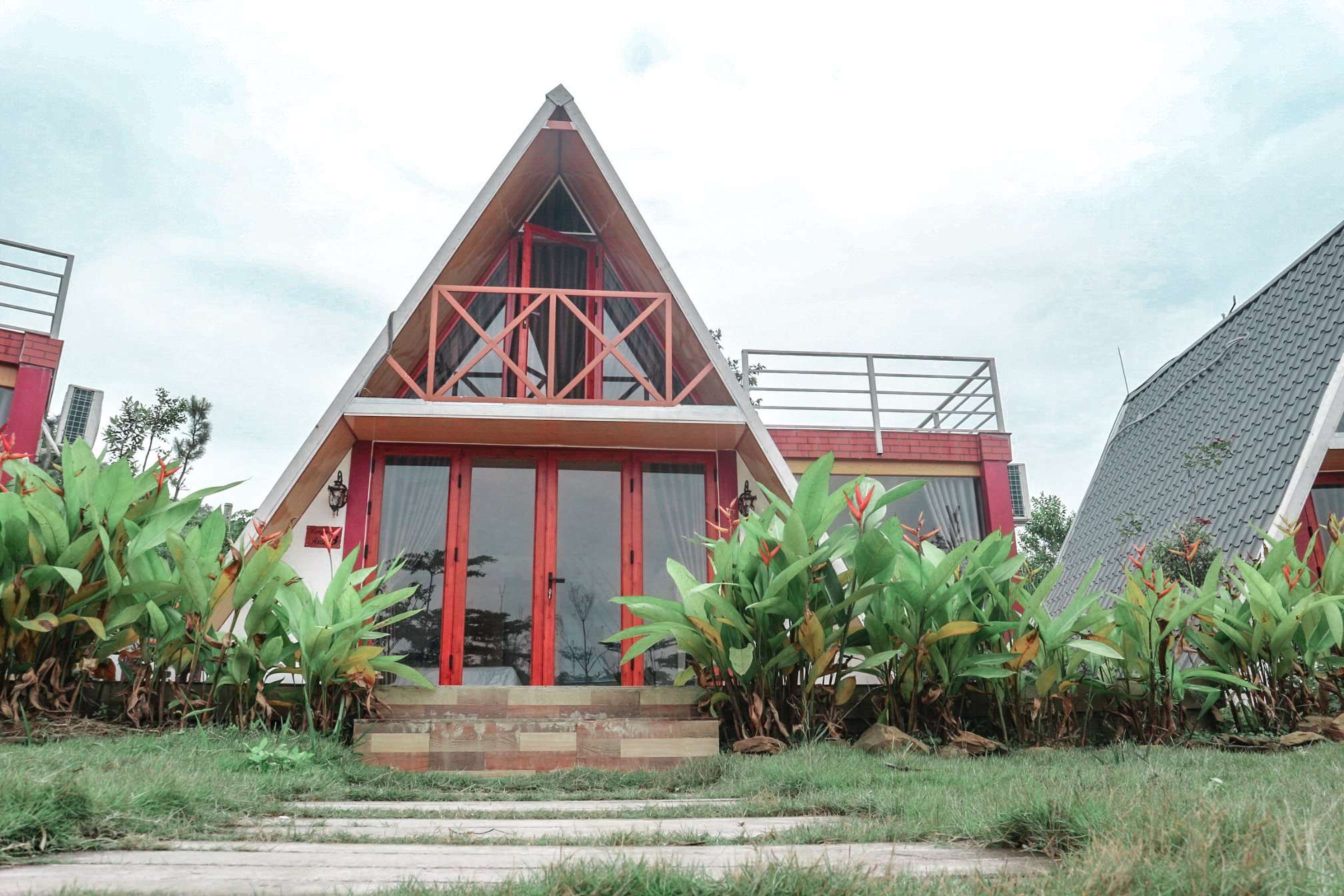 Phòng Bungalow Rose tại Homestay Furano Retreat Hòa Bình