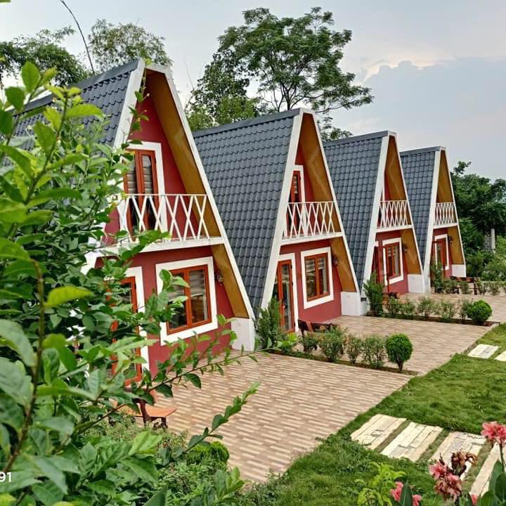 Sự kết hợp màu tinh tế tại Homestay Furano Retreat Hòa Bình