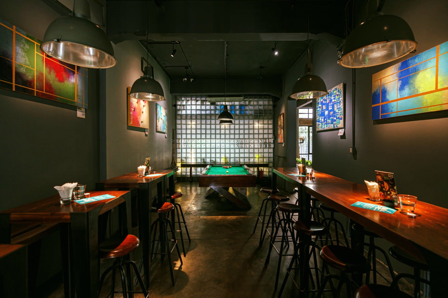 Layla eatery and bar - nhà hàng mang màu sắc mới lạ kiểu Úc