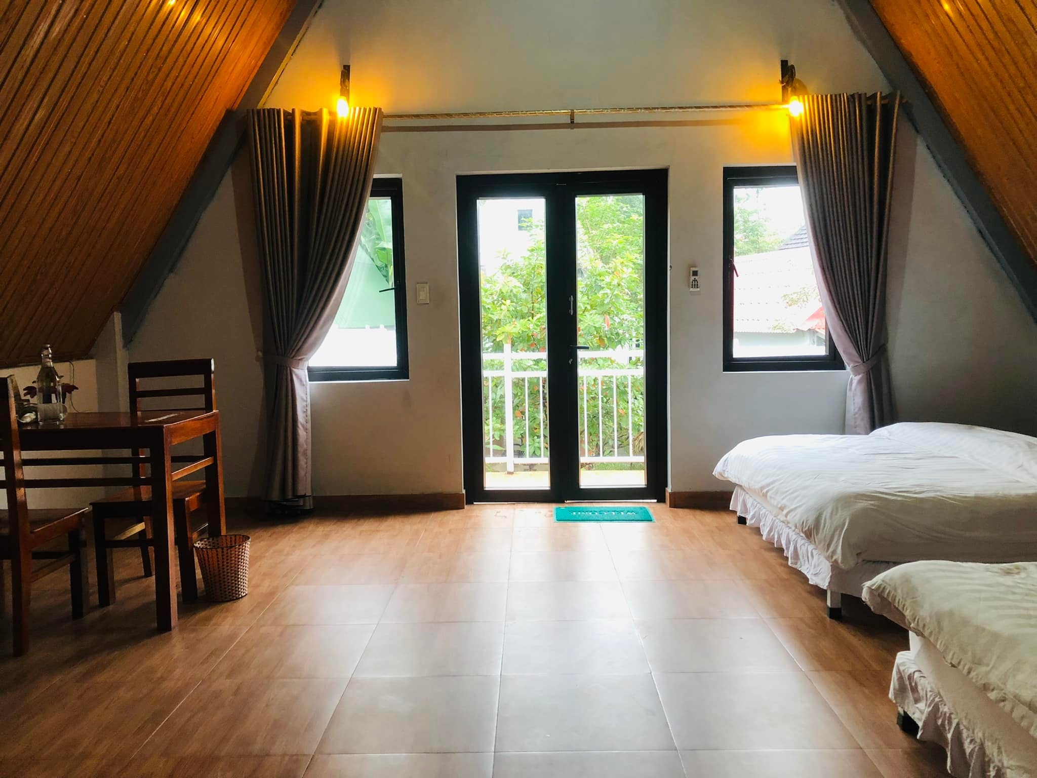 Review Carambola Bungalow chi tiết không gian