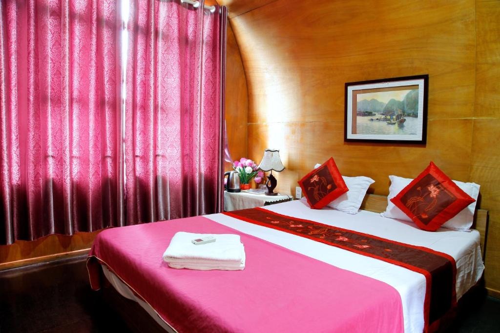 Review LePont Bungalow Hostel