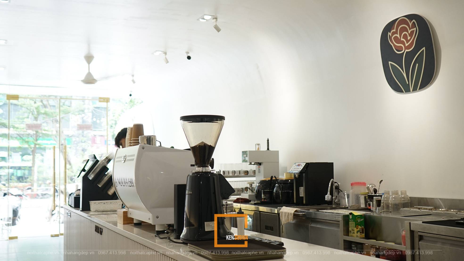 Thi công quán cafe phong cách minimalism Rosier – Thái Hà