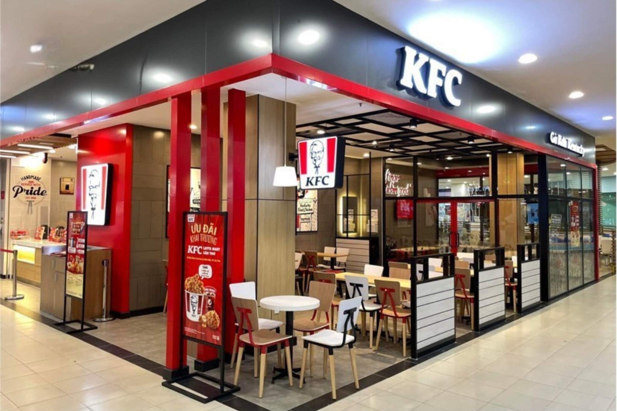 KFC – Chuỗi nhà hàng gà rán tiên phong tại Việt Nam