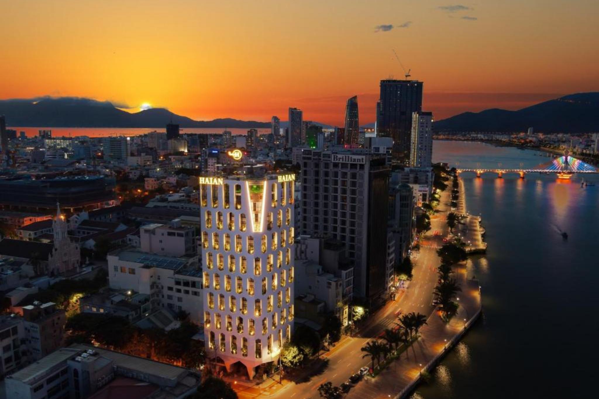 review Haian Riverfront Hotel Da Nang