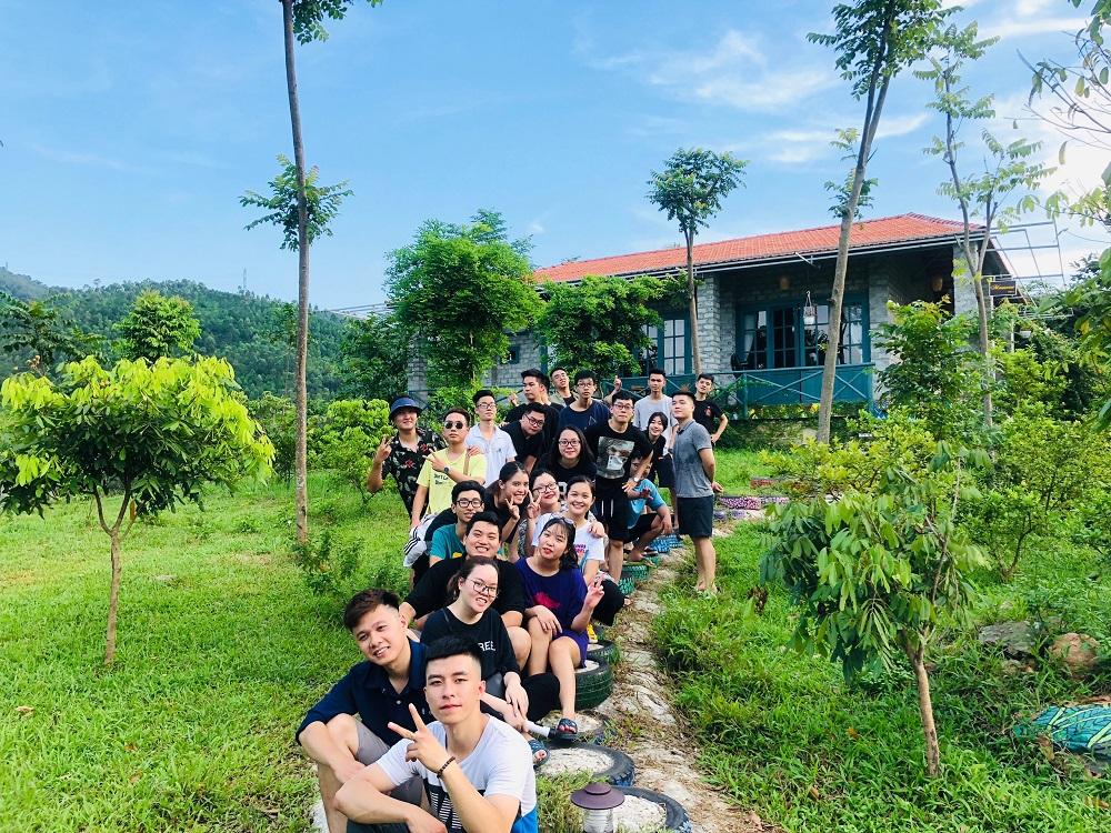 Khách hàng mục tiêu Hidden Hill Resort