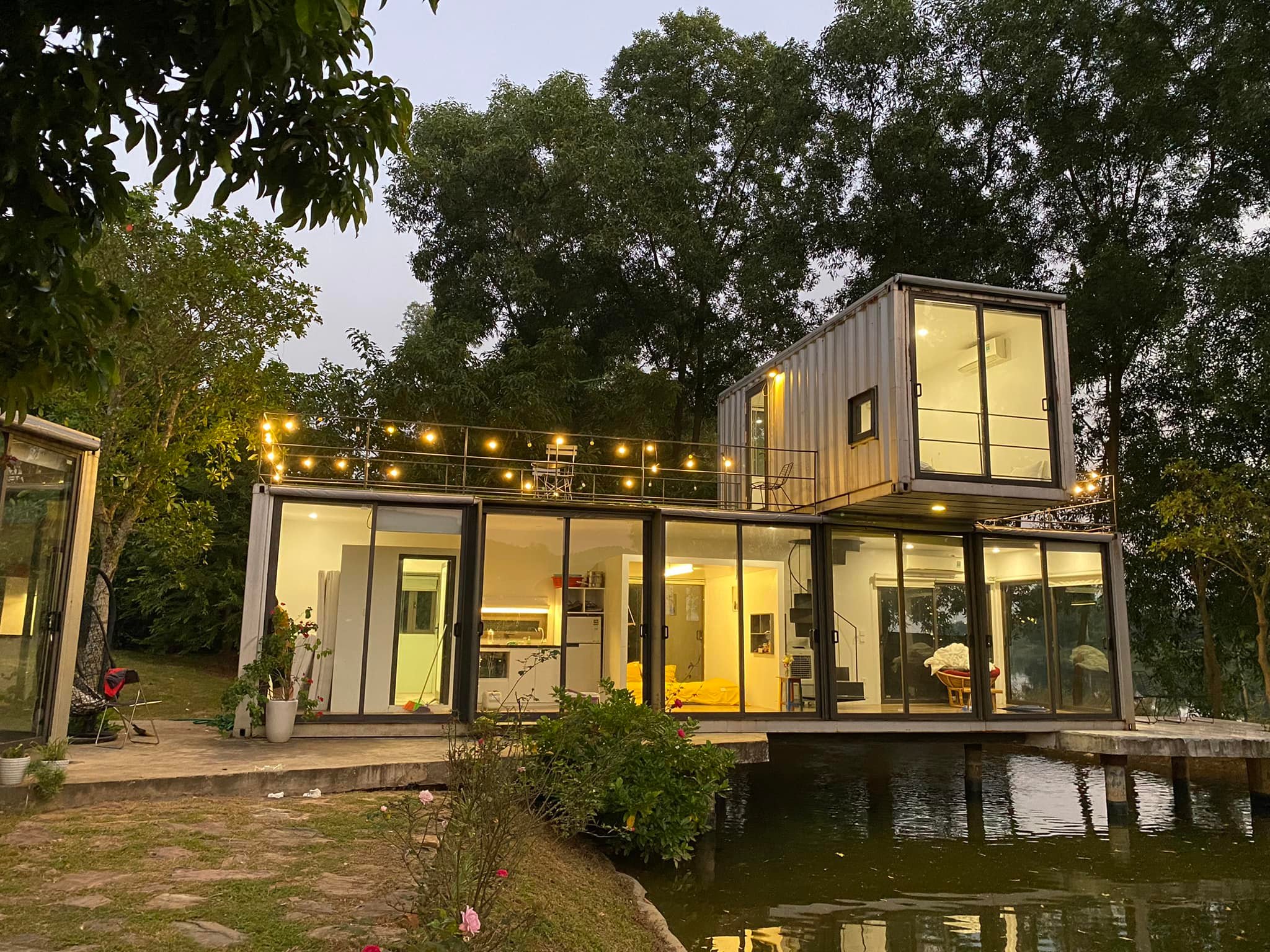 review Pond Villa - Nhà Ao Sóc Sơn