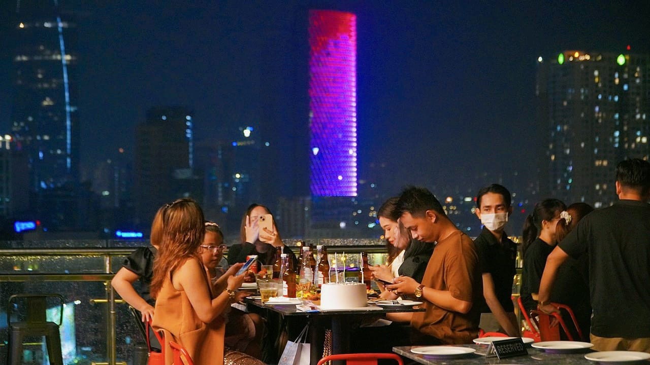 Sky bar Hồ Chí Minh