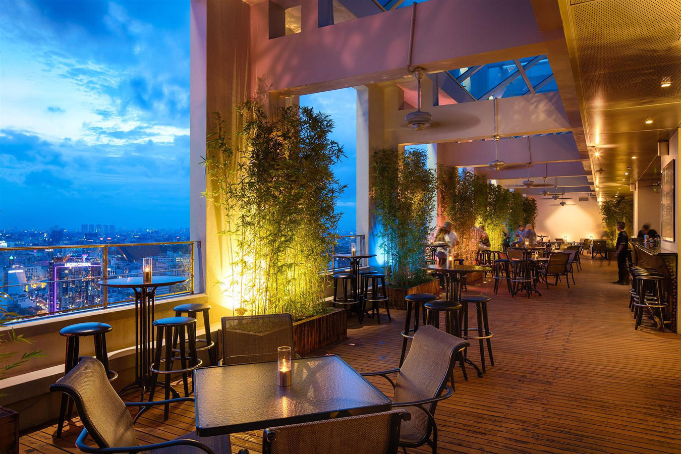 Sky bar Hồ Chí Minh