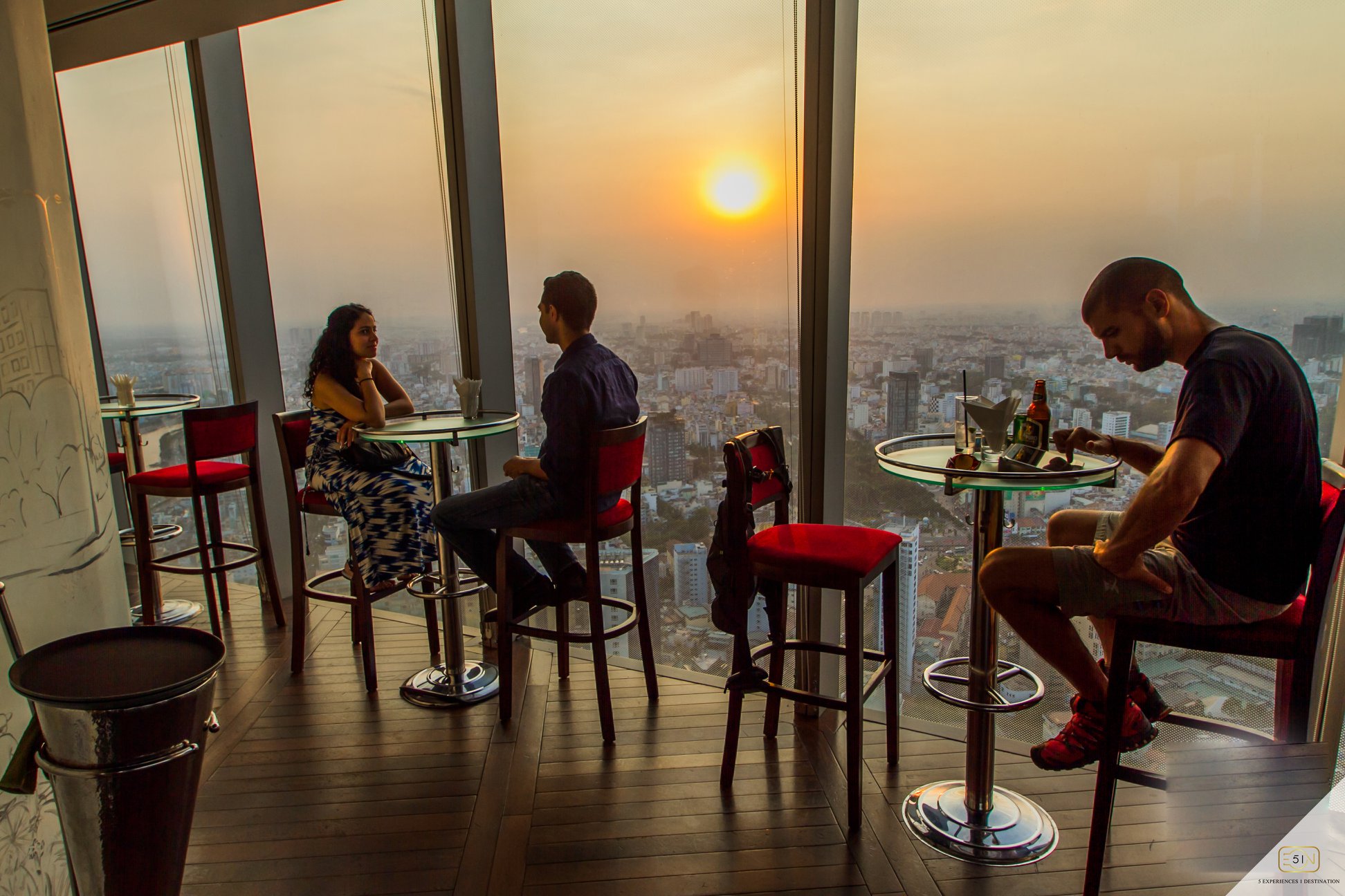 Sky bar Hồ Chí Minh