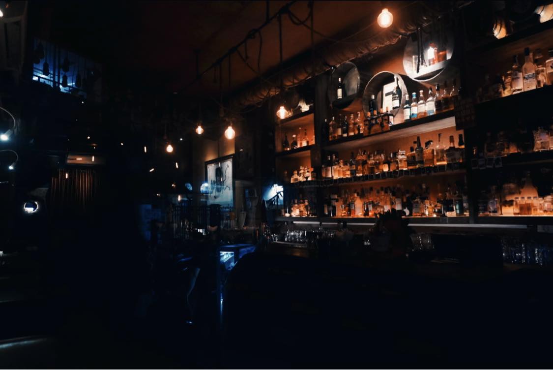 Nê Cocktail - Quán Pub nhẹ nhàng tại Hà Nội