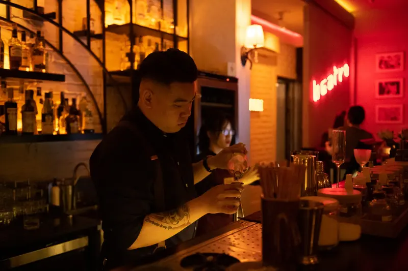 Bar phong cách Speakeasy tại Hà Nội Beatro mang âm hưởng đương đại