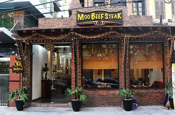 Không gian Moo Beef Steak