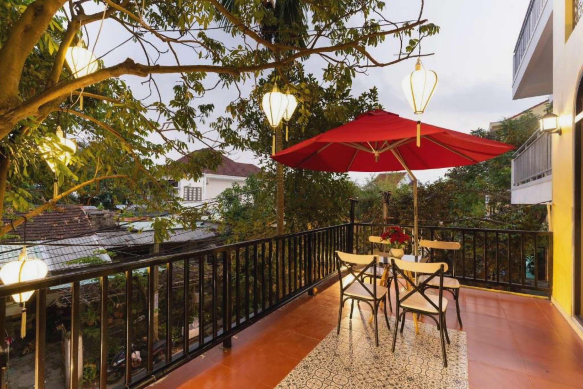 không gian ngoài trời tại Coco Việt Homestay