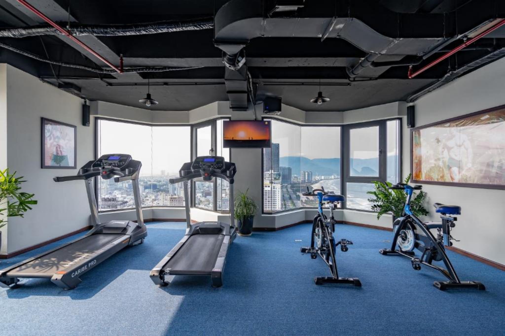 phòng gym của Sala Danang Beach Hotel 