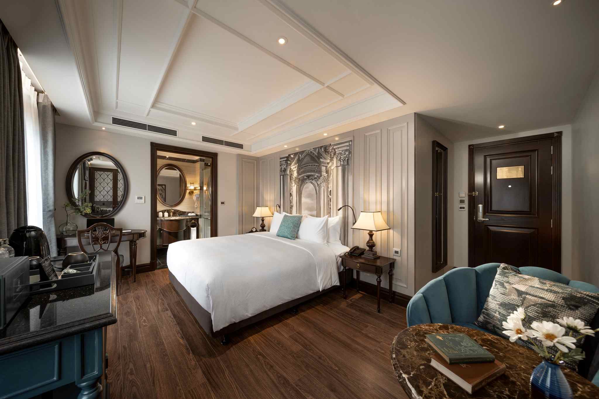 Hạng phòng Old Quarter Suite tại Meritel Hanoi