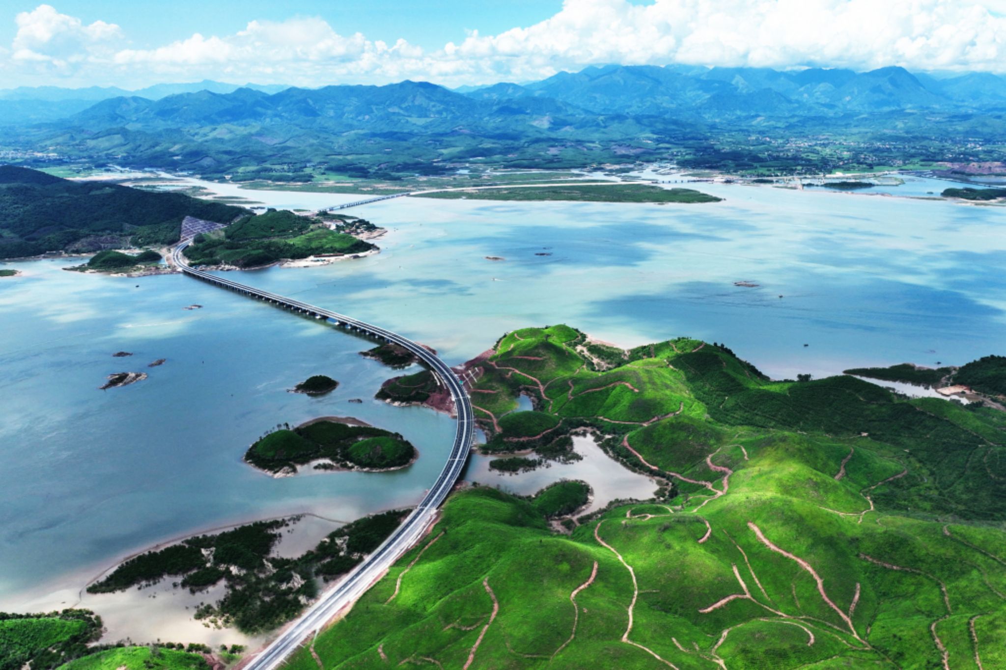 Hệ thống giao thông tỉnh Quảng Ninh