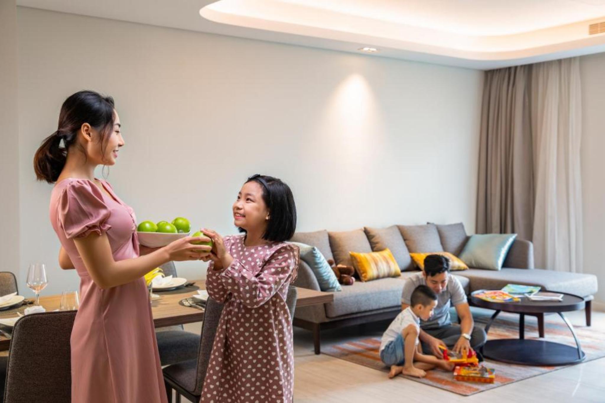 khách hàng của Oakwood Residence Hanoi