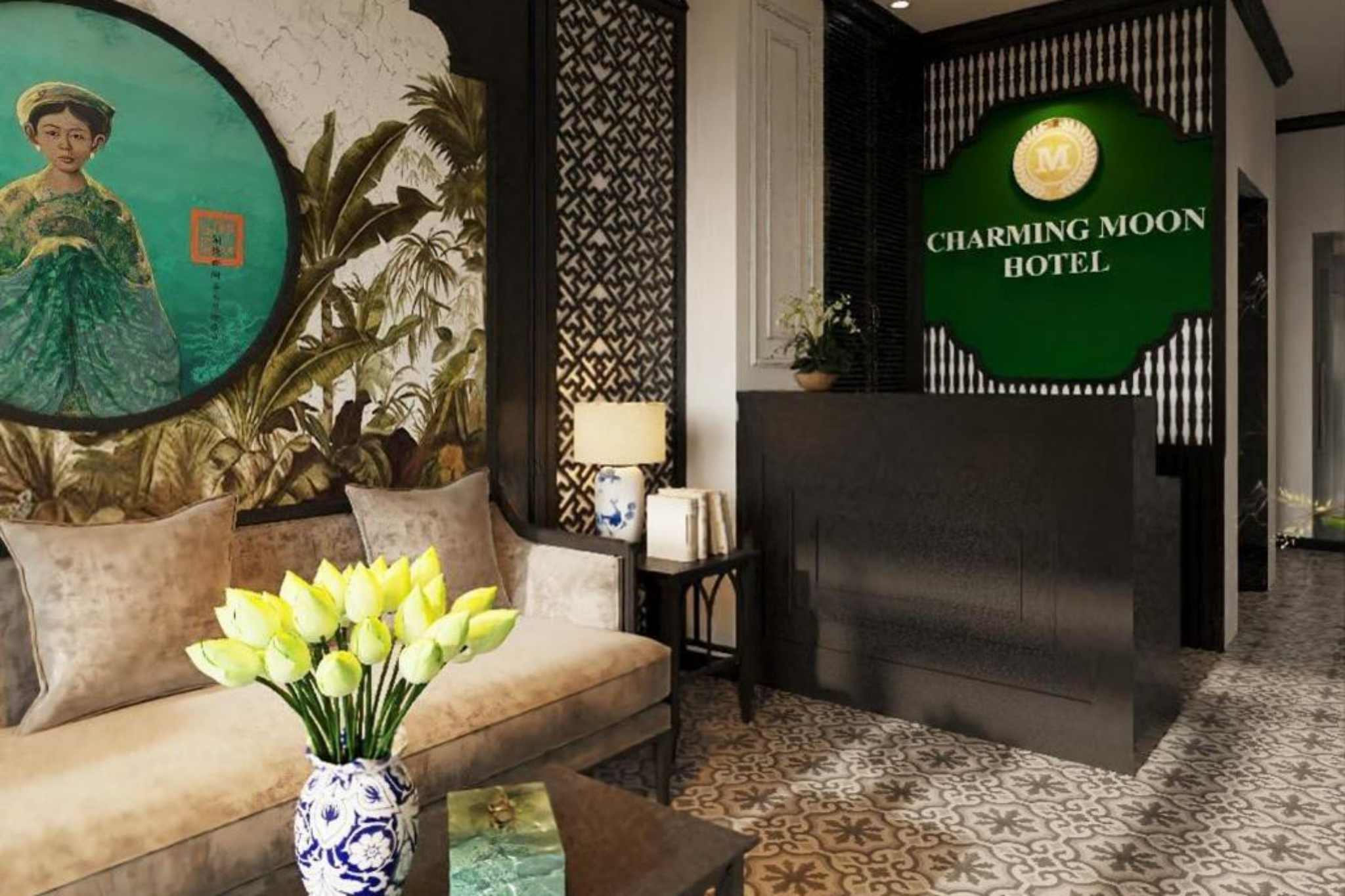 Quầy lễ tân tại Charming Moon Hanoi Hotel 