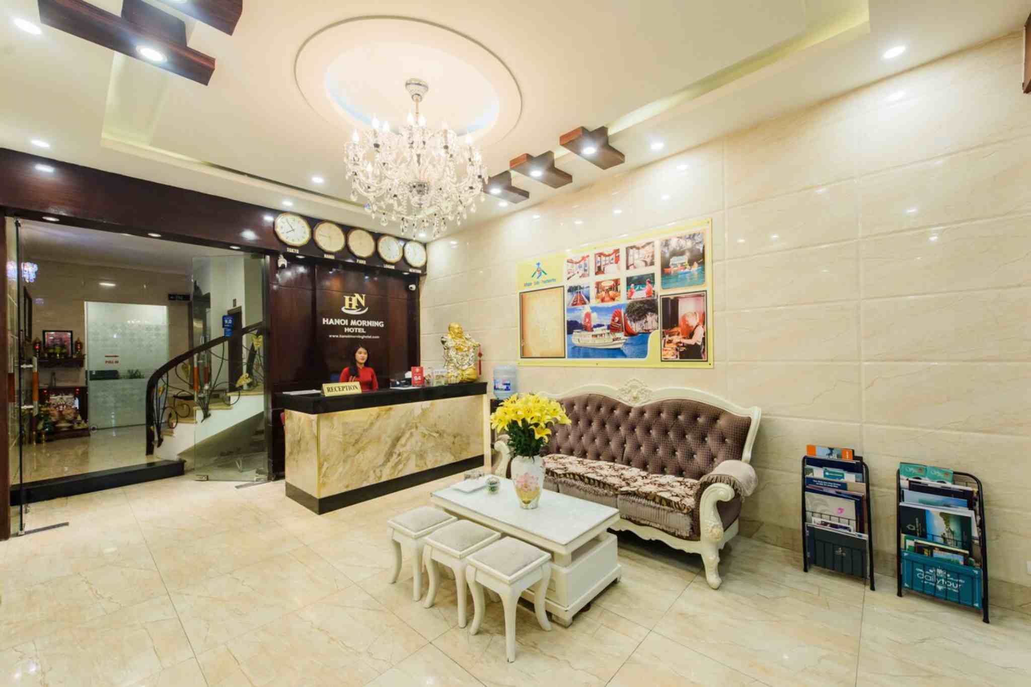 Không gian sảnh của Ha Noi Morning Hotel