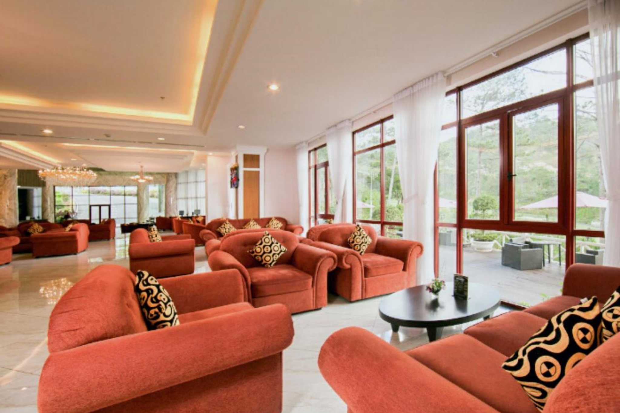 review  Swiss Belresort Tuyền Lâm 