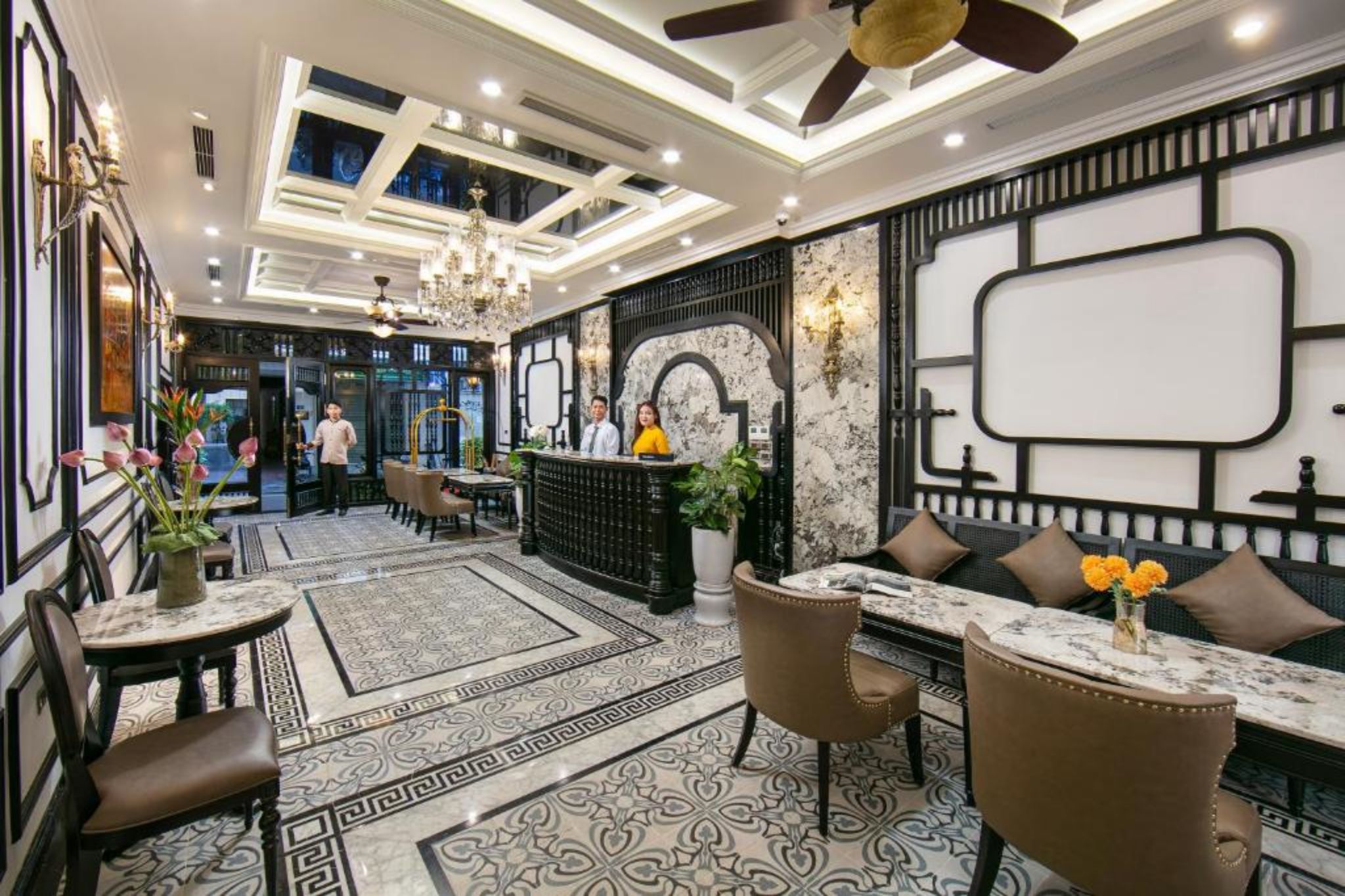 thiết kế thi công nội thất khách sạn màu sắc trong