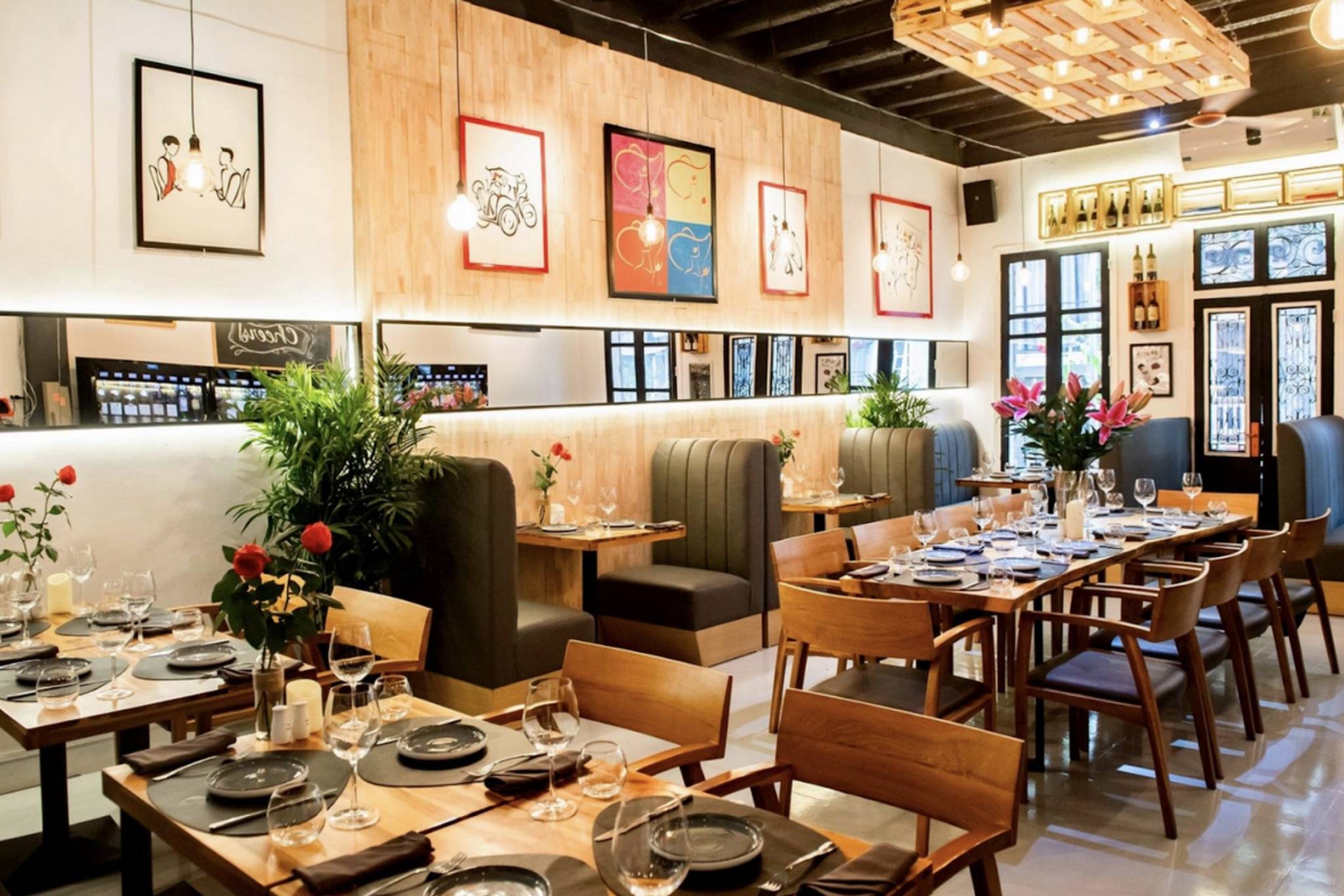 Colette French Bistro & Wine Bar – Không gian Pháp giữa lòng thành phố