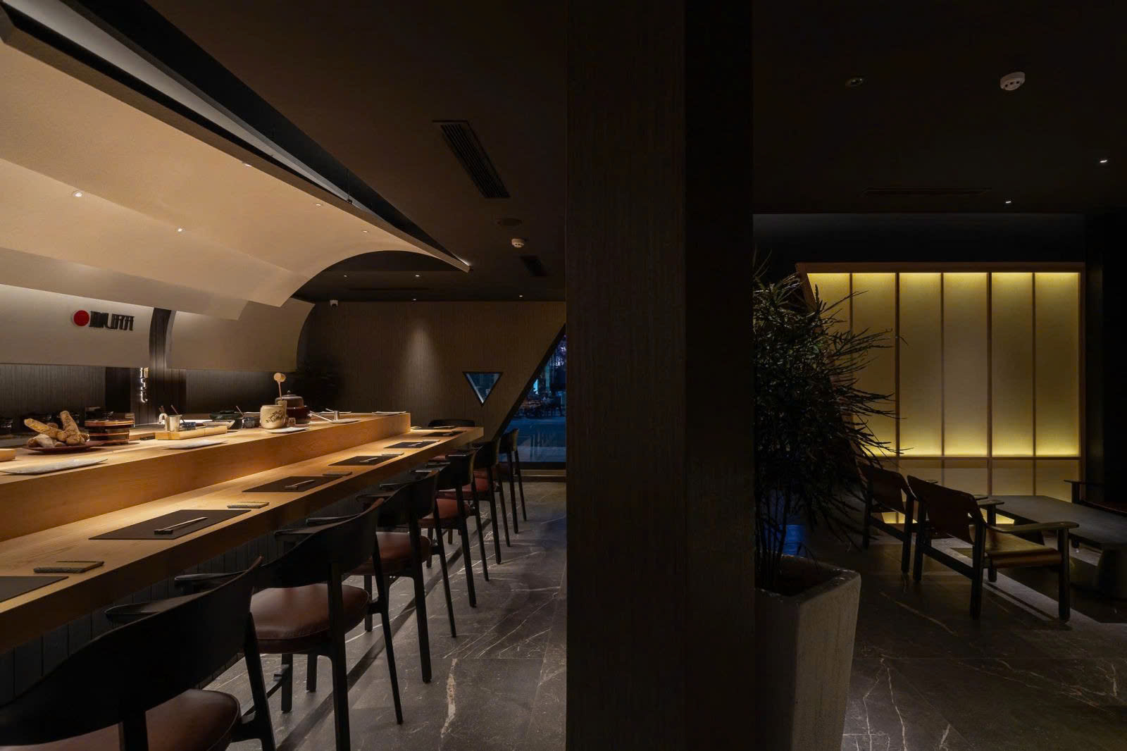 Bí mật trong bố trí nội thất nhà hàng Minimal Luxury
