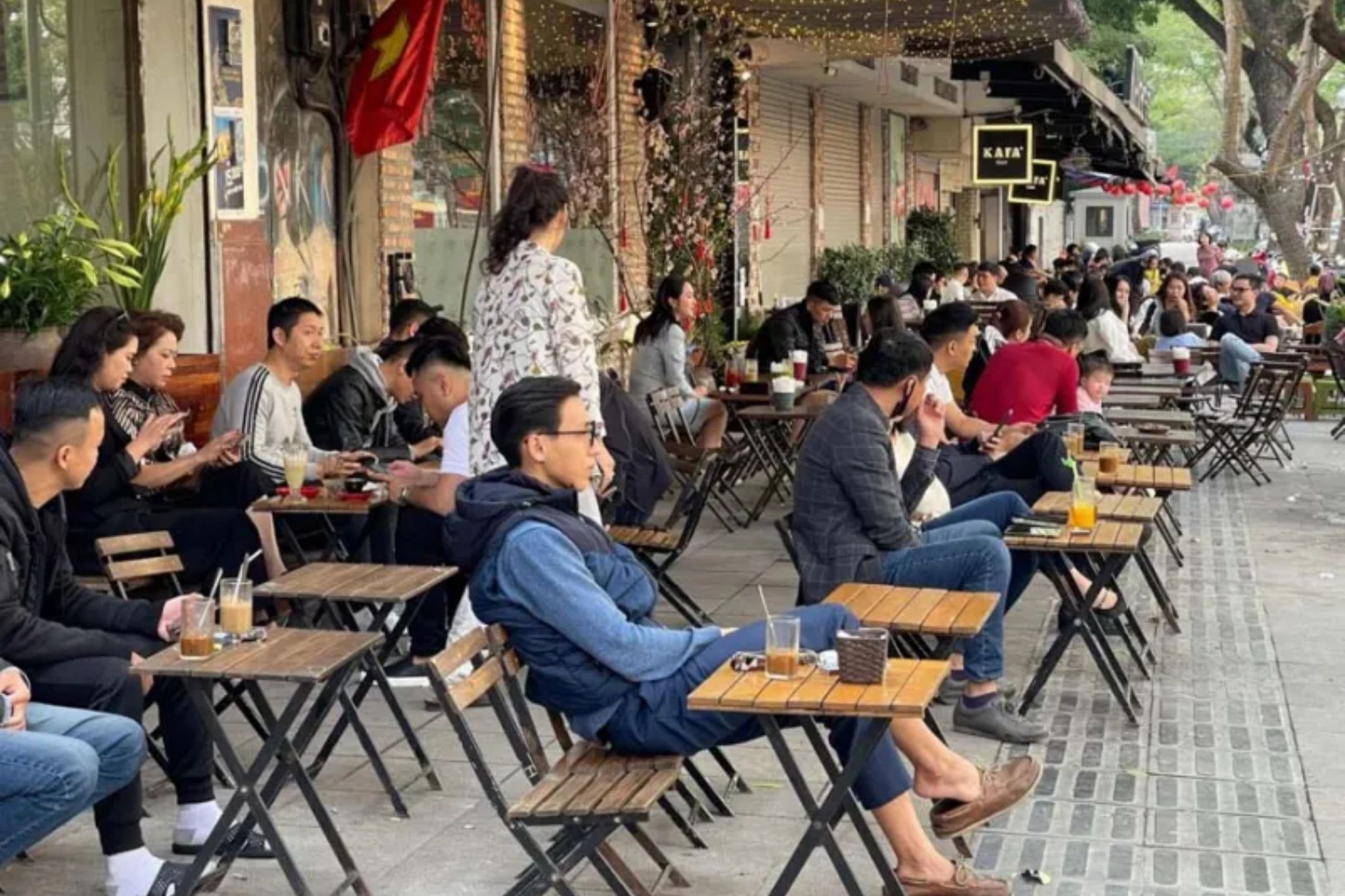 mô hình kinh doanh cafe 2025