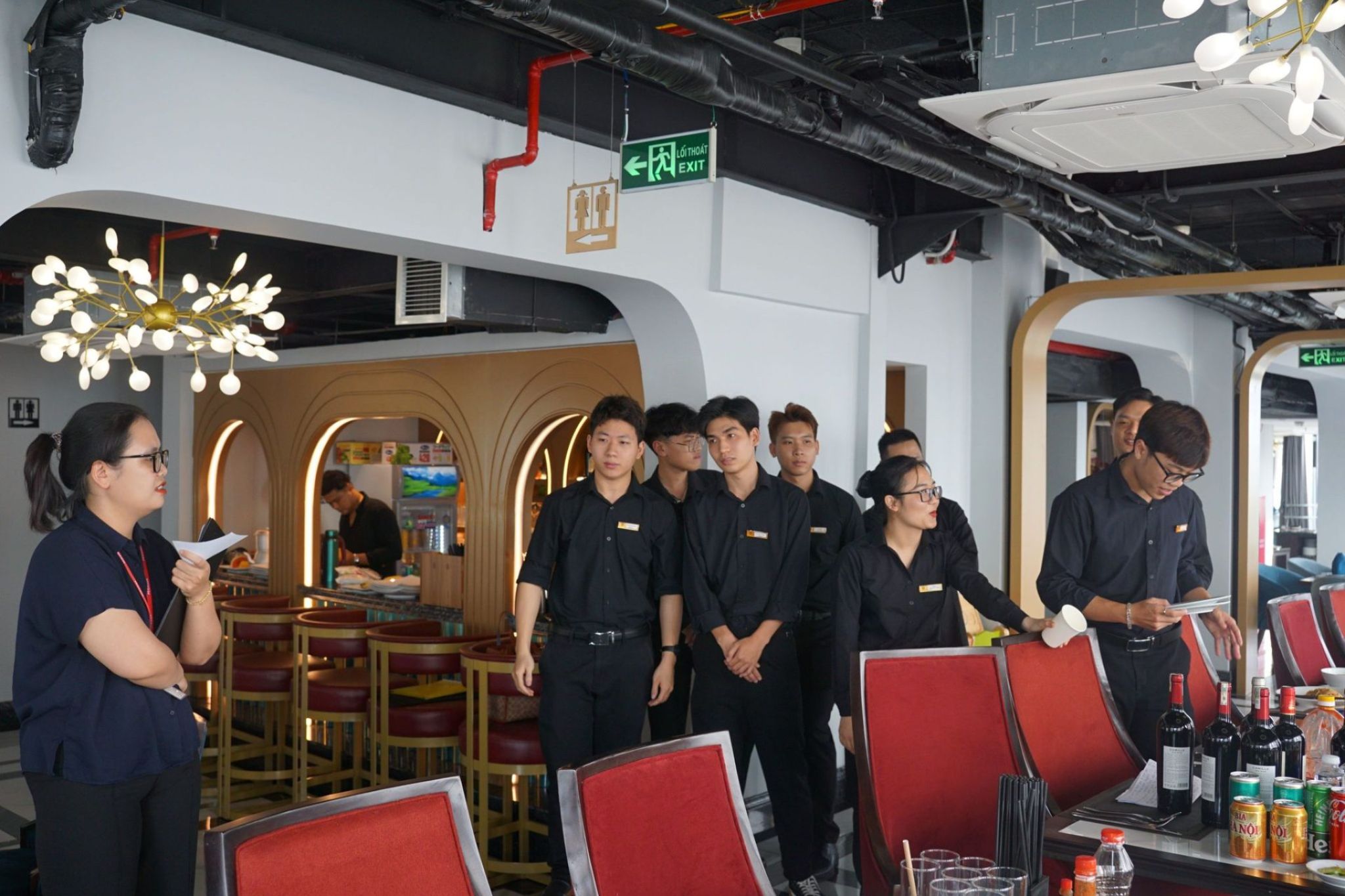 Mở nhà hàng cần chuẩn bị những gì?