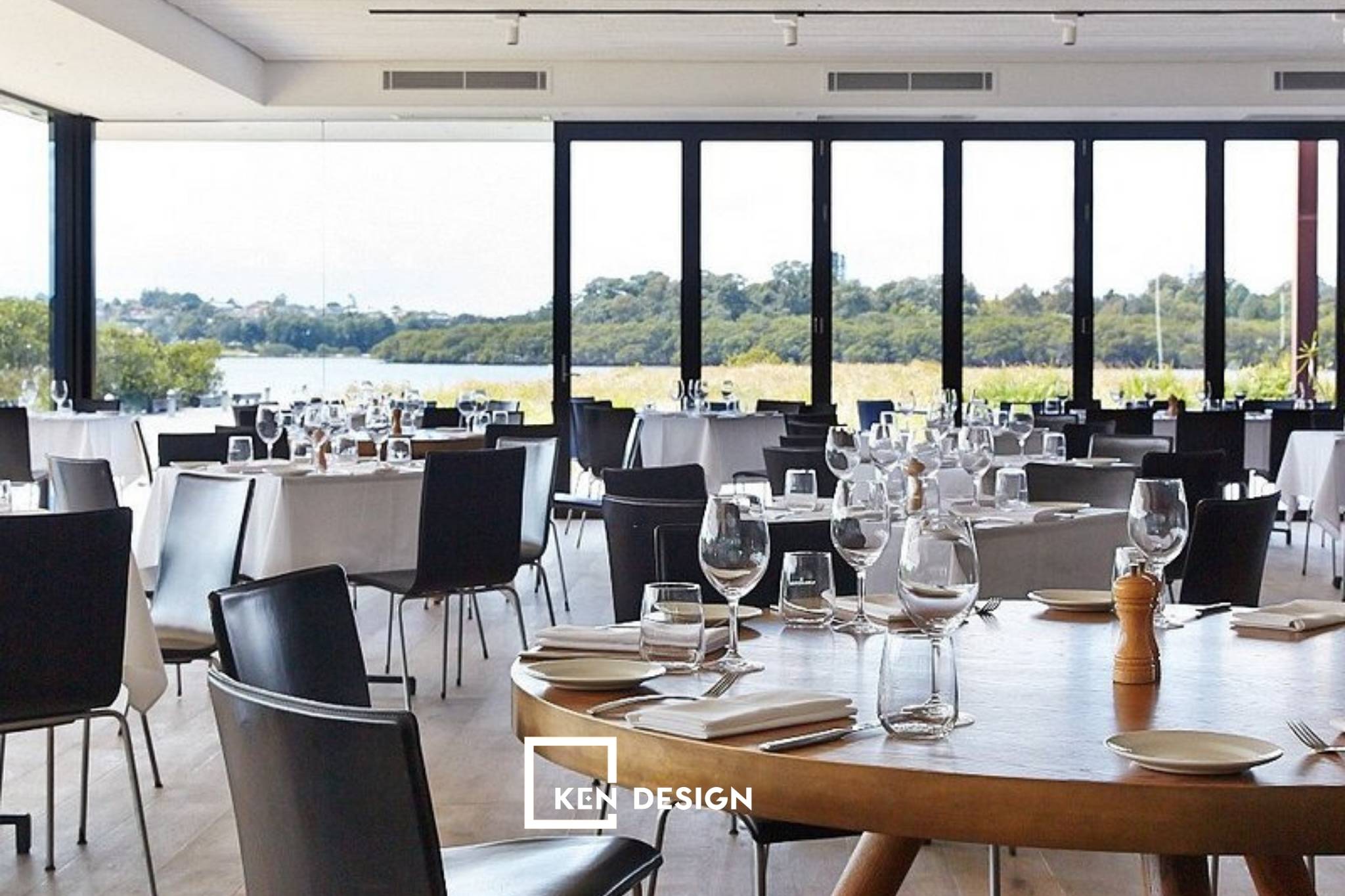 mo-nha-hang-Viet-tai-uc-nen-chon-kts-viet-hay-uc4