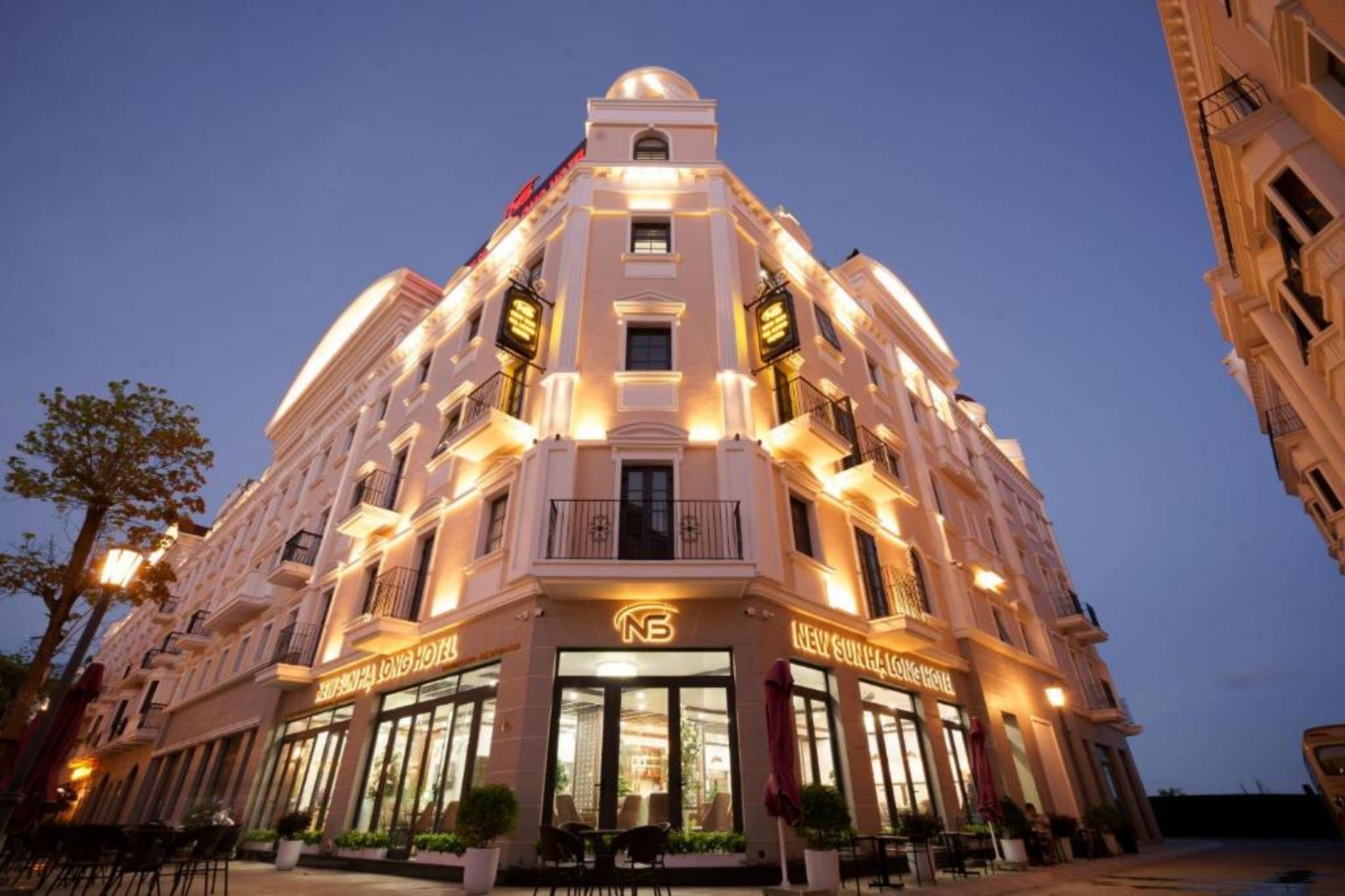 New Sun Hotel là khách sạn 3 sao tại Quảng Ninh sở hữu kiến trúc ấn tượng