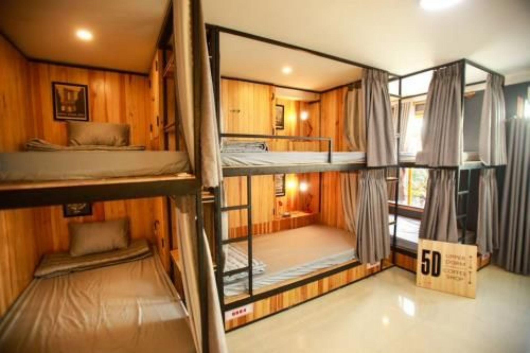 thiết kế phòng homestay tiết kiệm chi phí nhờ nội thất đơn giản