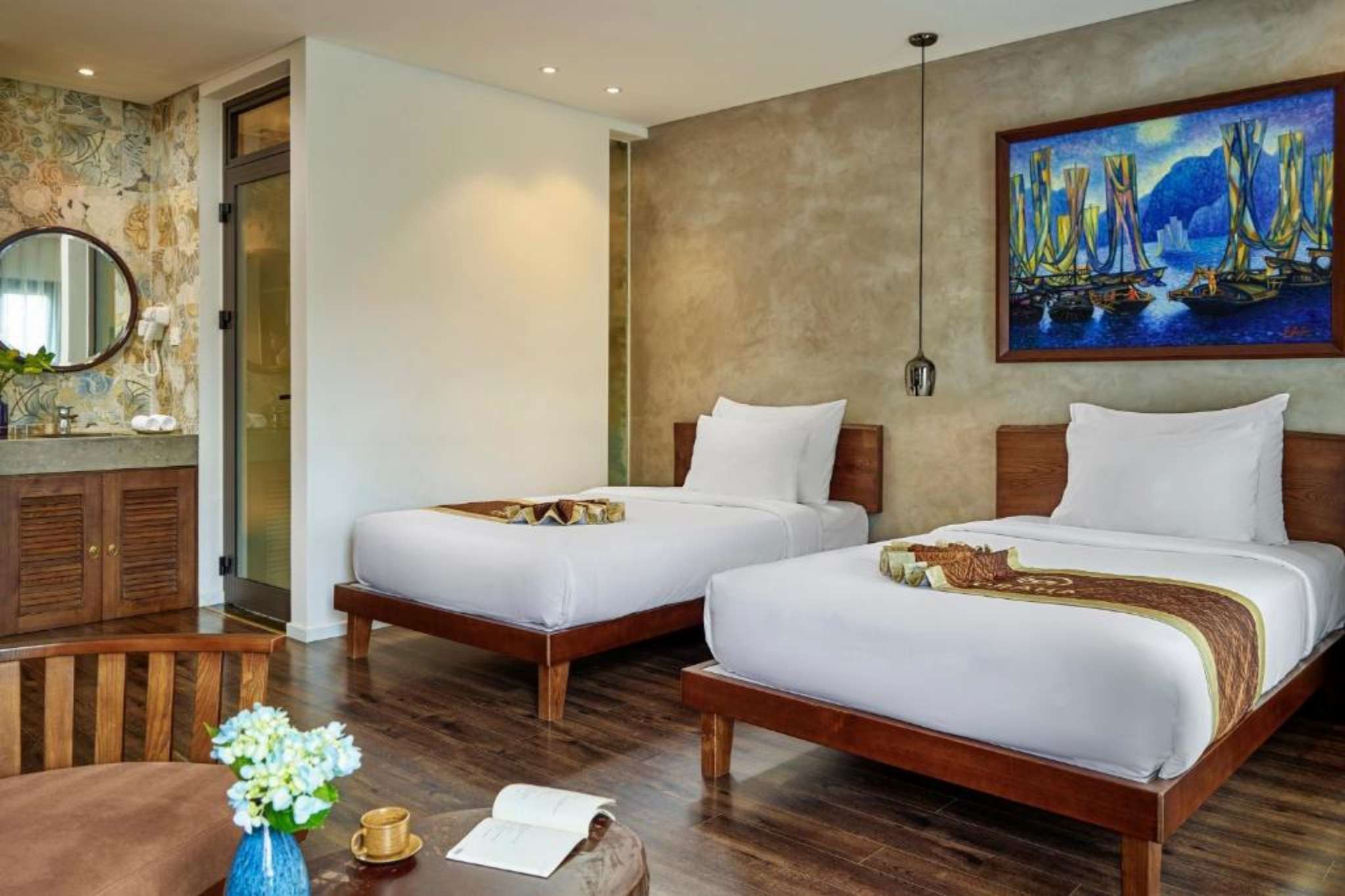 Đây là vẫn hạng phòng Deluxe nhưng có 2 giường nhỏ