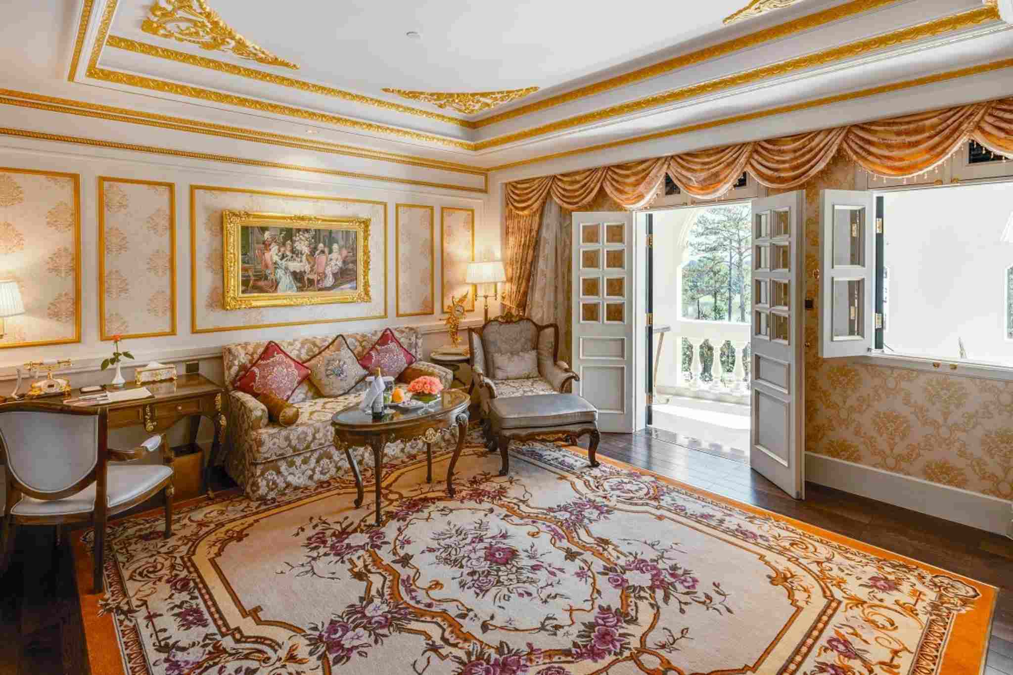 Không gian phòng suite của Đà Lạt Palace Heritage Hotel 