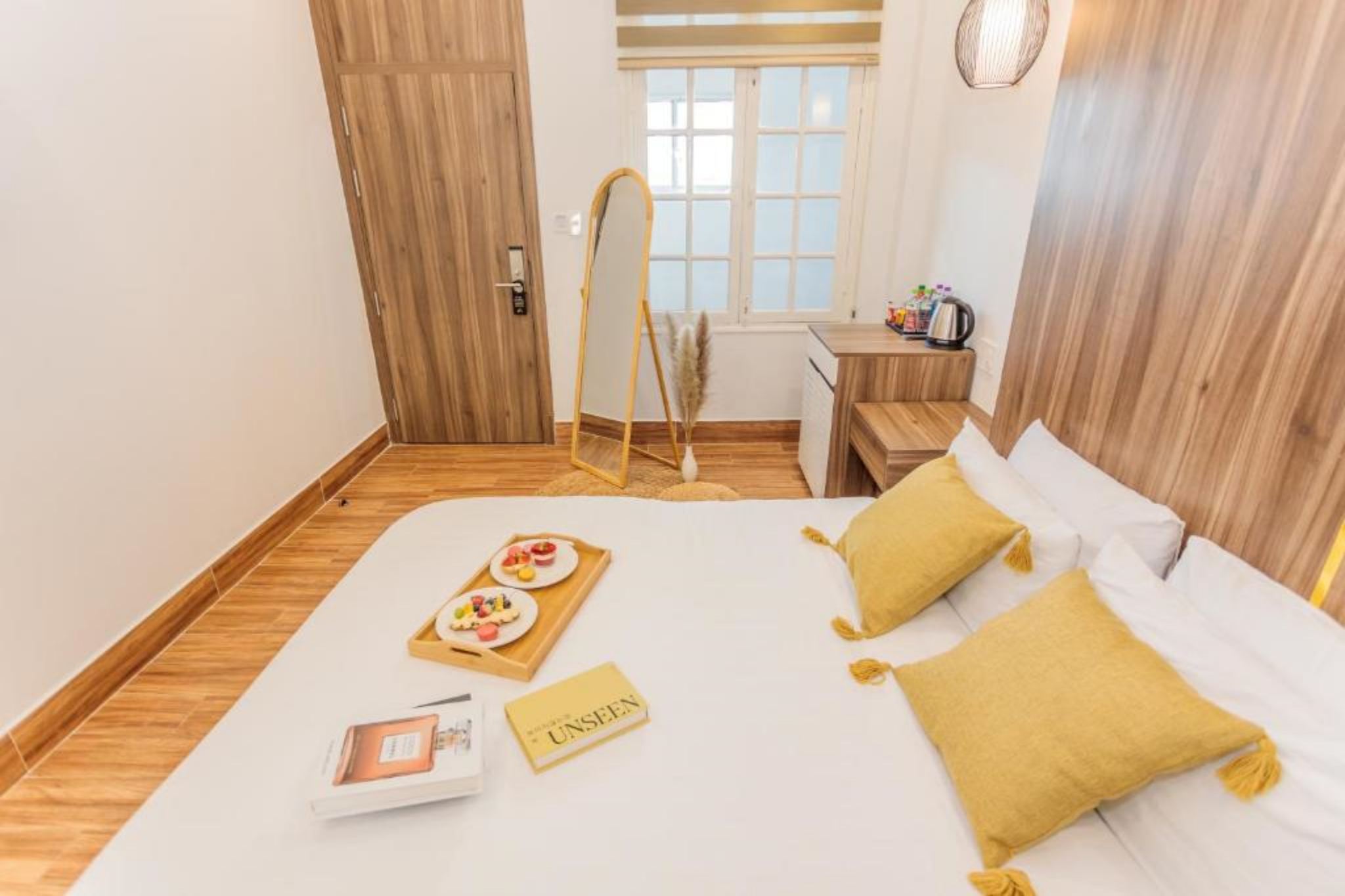 Phòng superior giường đôi của The Morris Hotel Đà Lạt