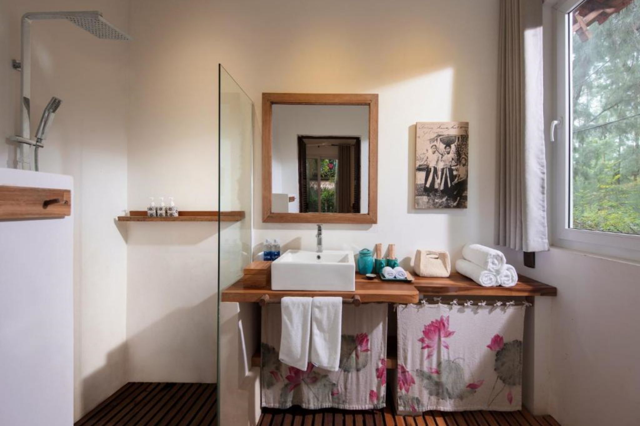 phòng tắm của AIRA Boutique Hoi An Hotel & Villa