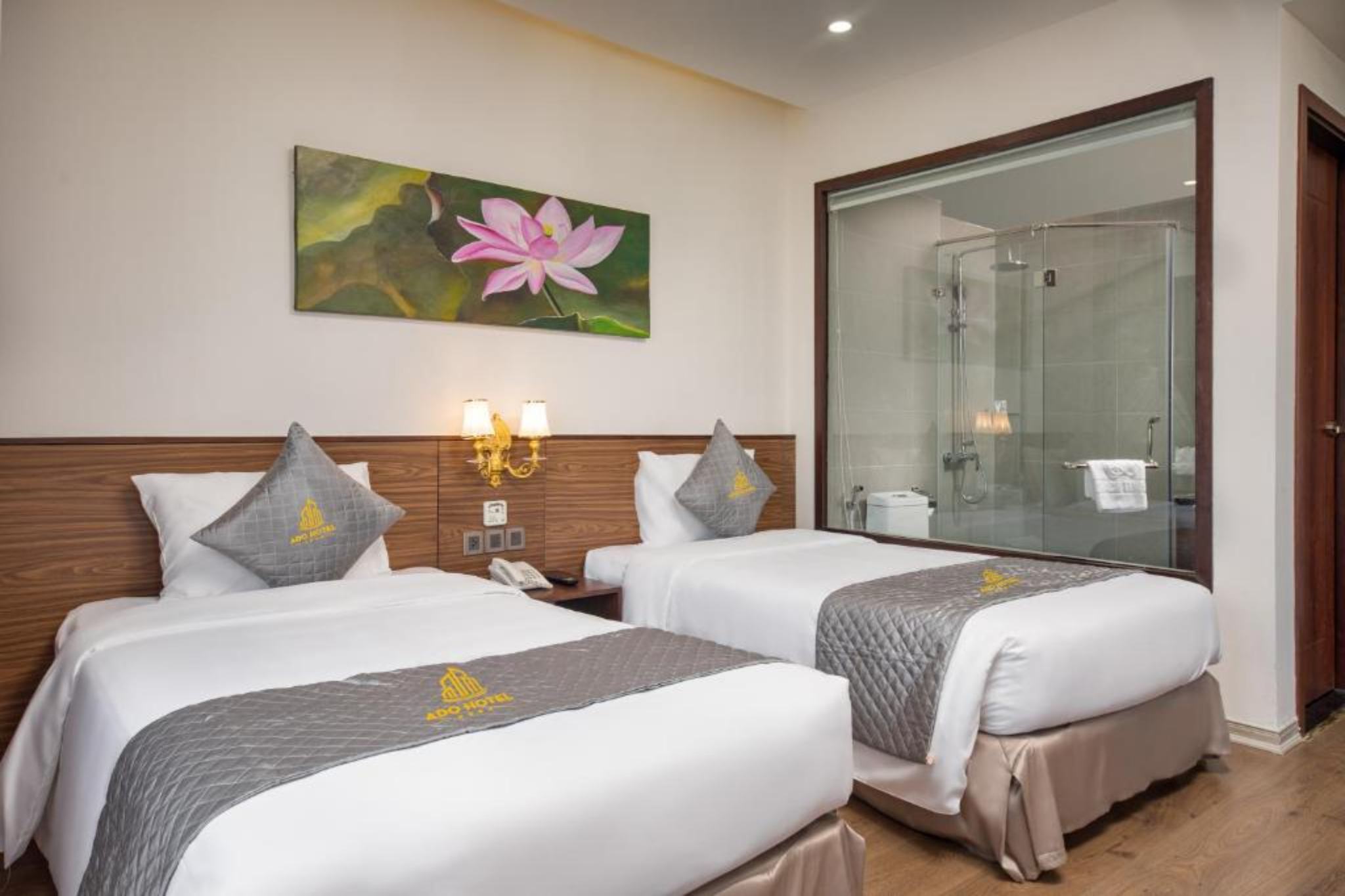 phòng 3 người của Diamond Beach Hotel