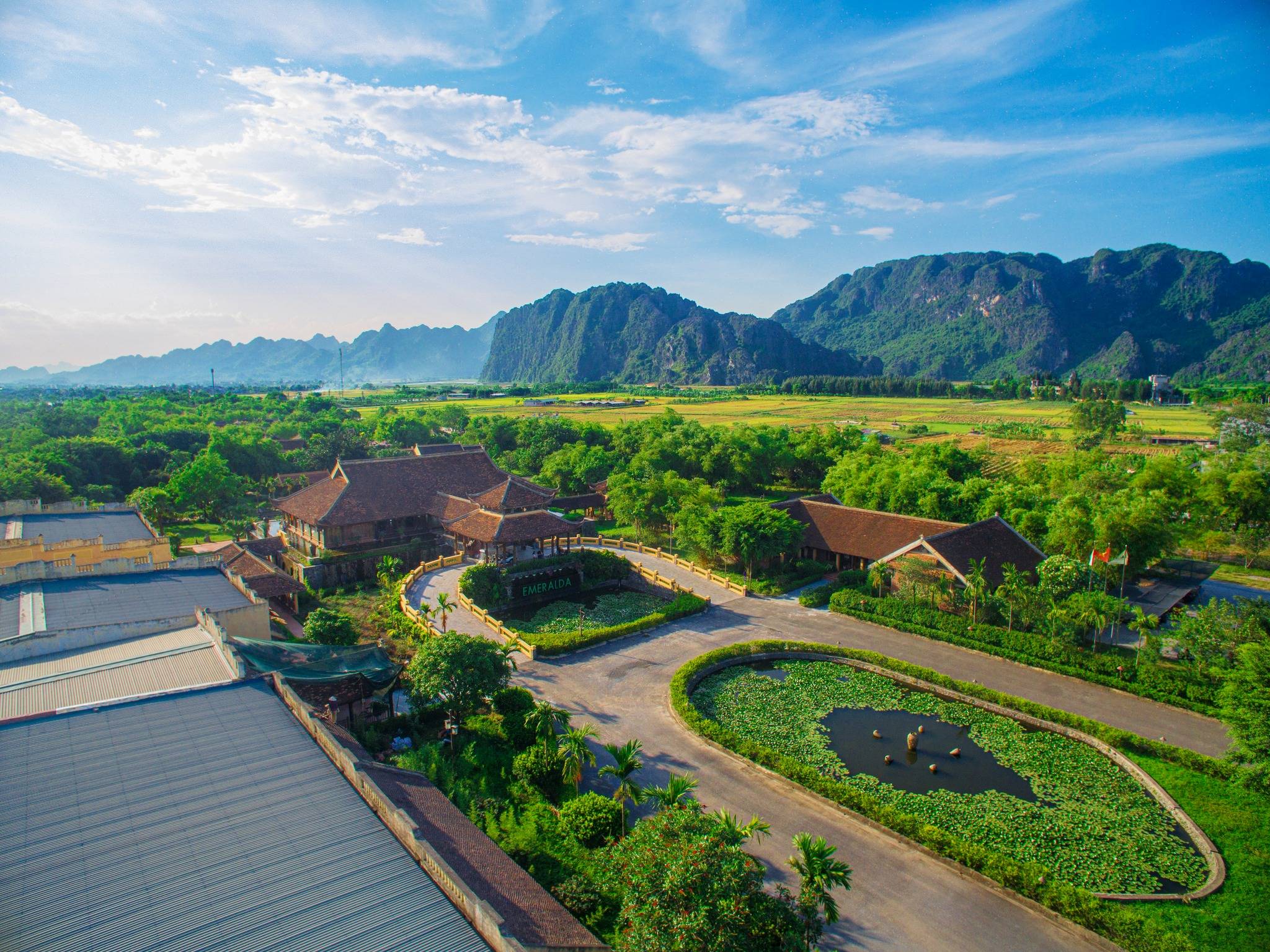 Toàn cảnh Emeralda Resort Ninh Binh