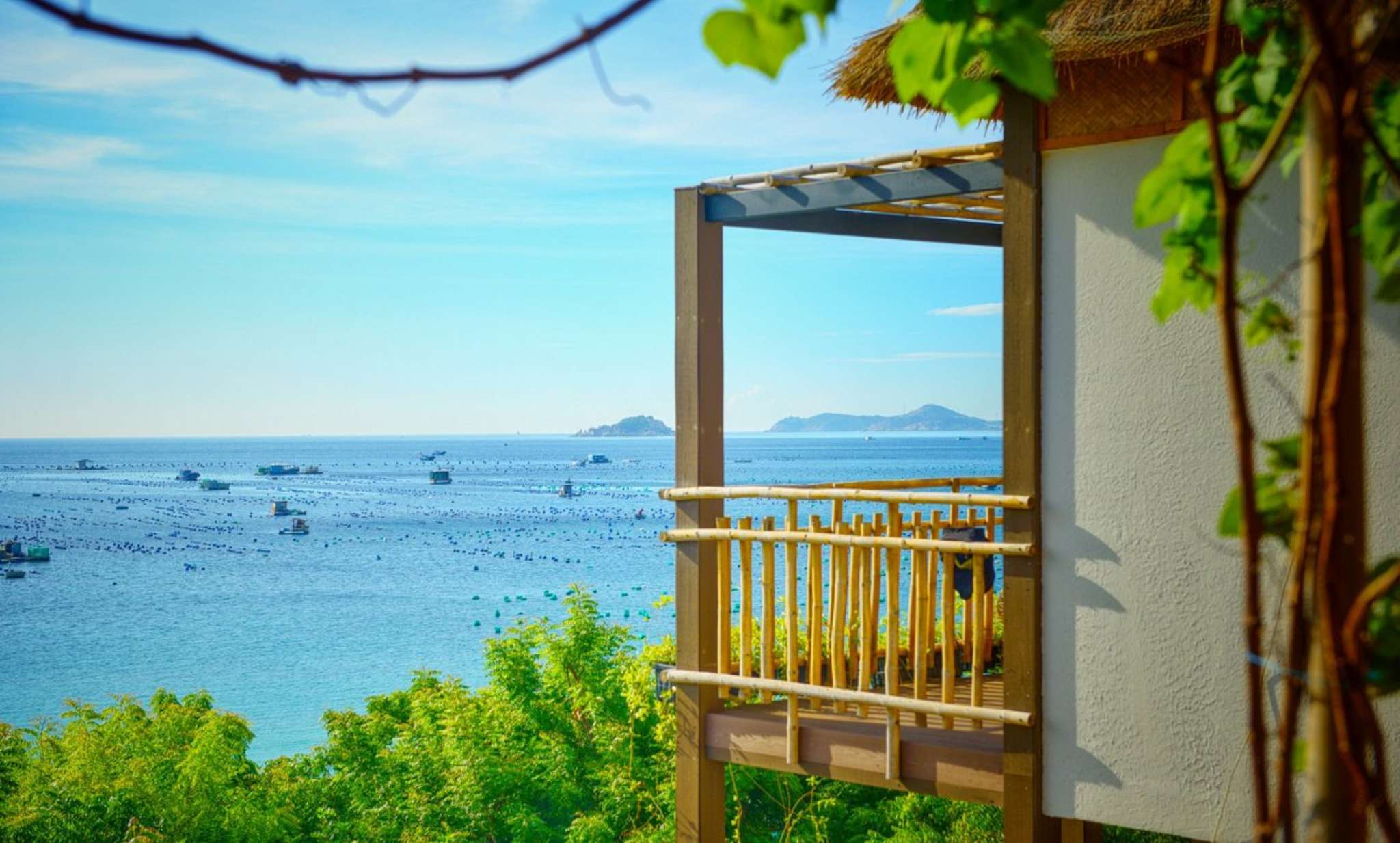 Hướng nhìn từ Escalade Experience Cam Ranh