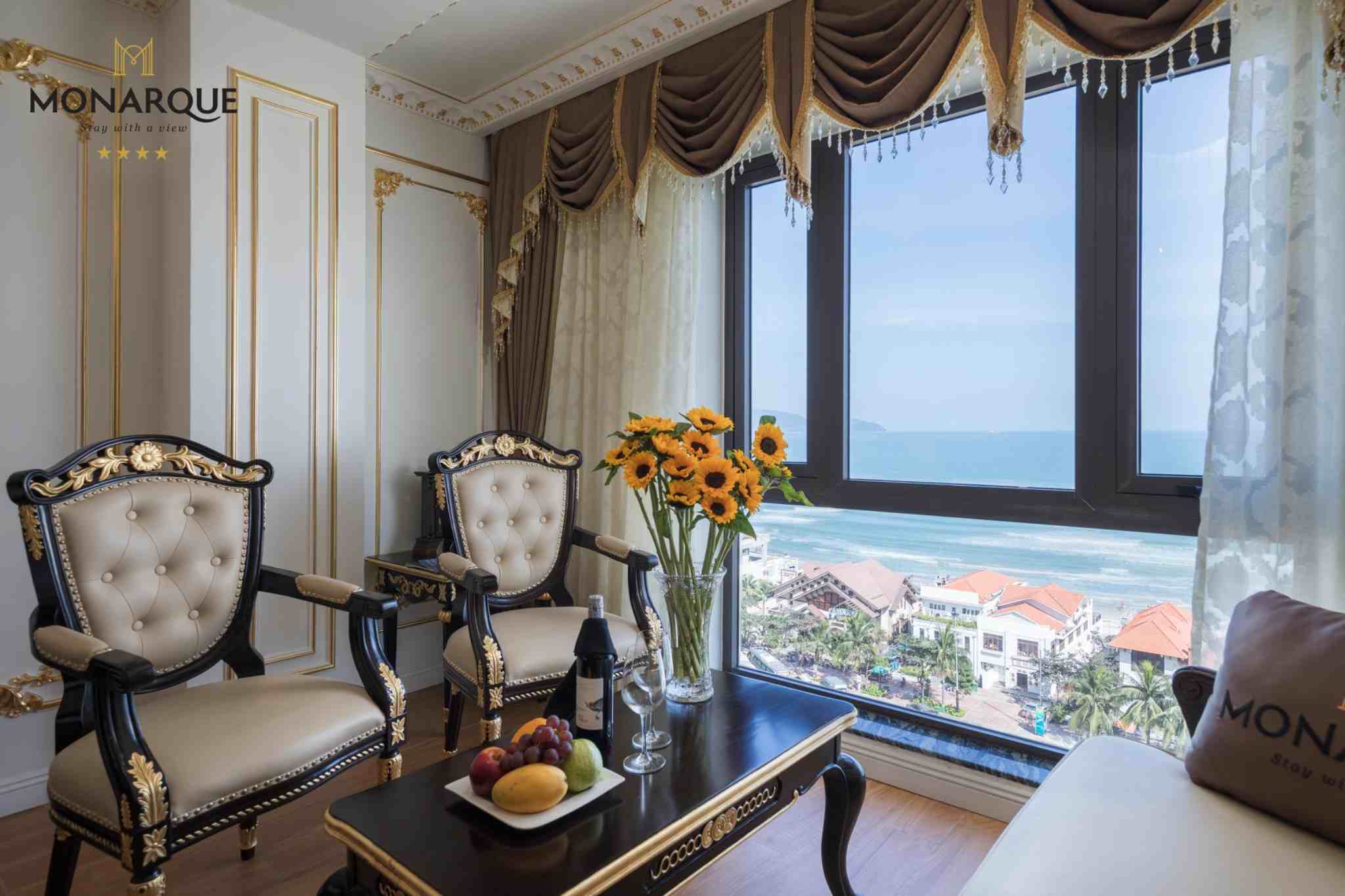 https://noithatkendesign.vn/review-monarque-hotel-da-nang-mang-phong-cach-tan-co-sang-trong.html