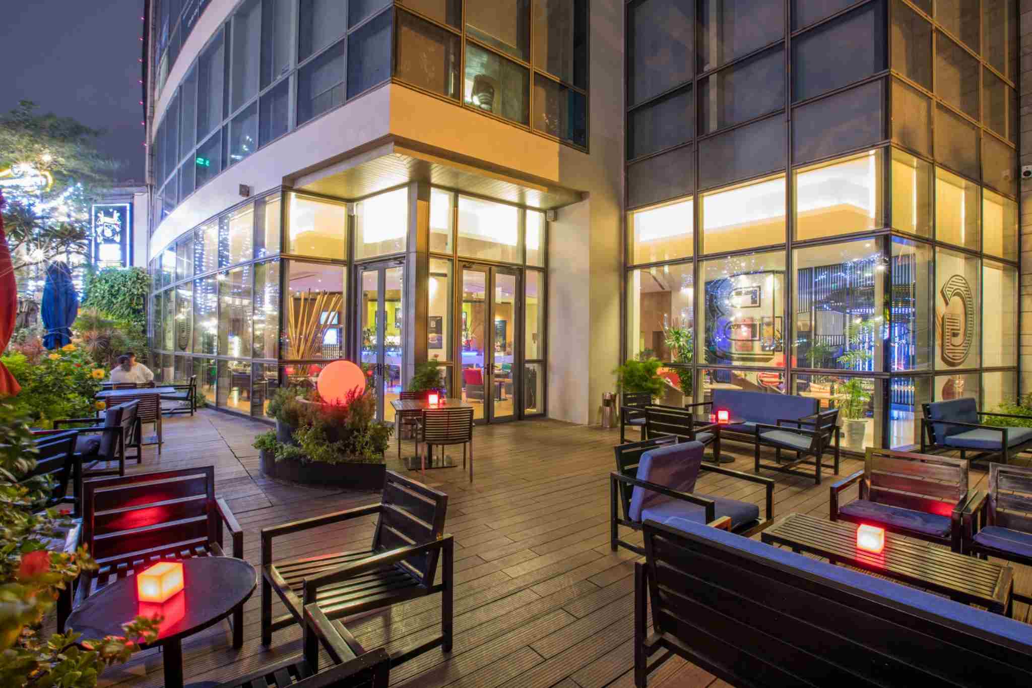 Không gian bên ngoài của Novotel Danang Premier Han River 