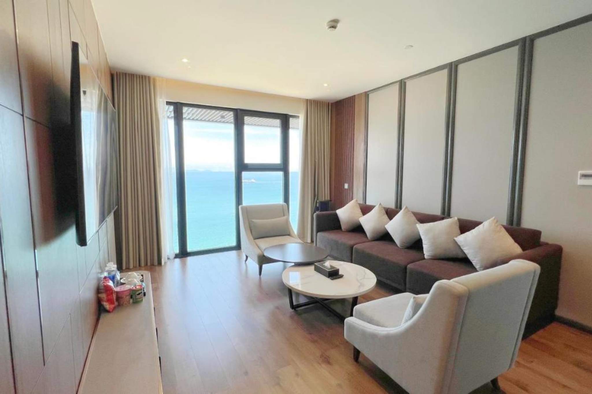 Phòng khách của Peninsula Hotel Da Nang 