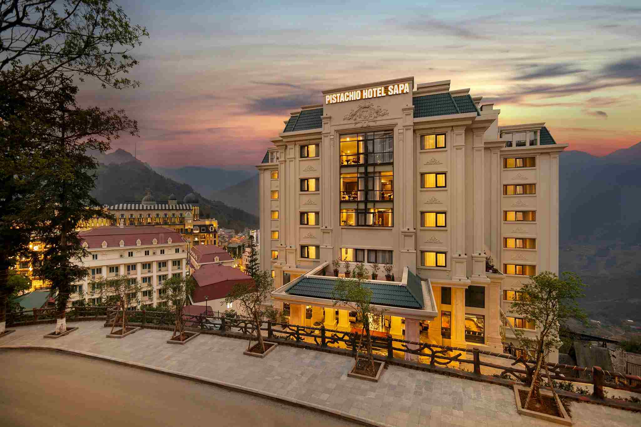 review  Pistachio Hotel Sapa