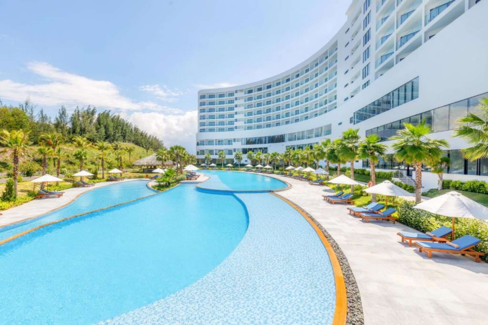 Toàn cảnh Selectum Noa Resort Cam Ranh