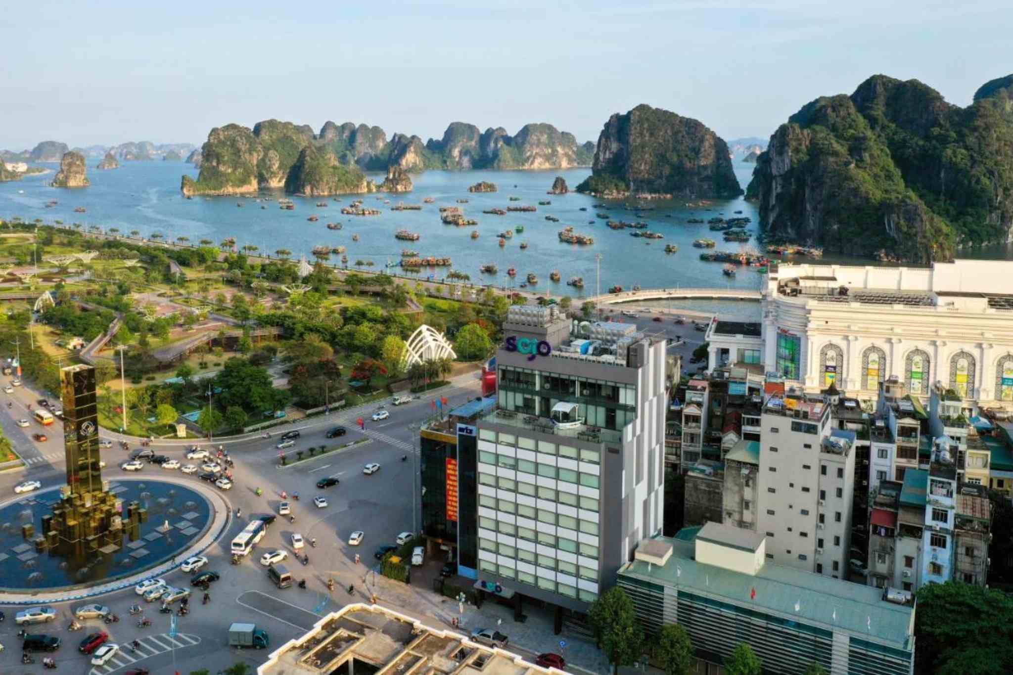 Kiến trúc hiện đại tại Sojo Ha Long Hotel 