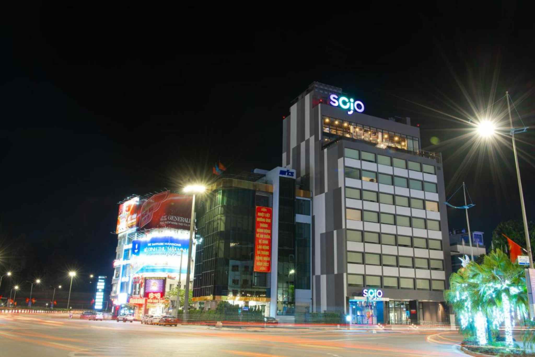 Kiến trúc ngoại thất tại Sojo Ha Long Hotel 