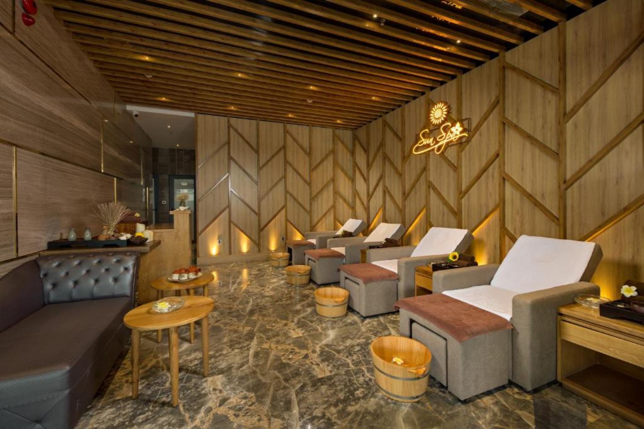 spa của Grand Sunrise Boutique Hotel