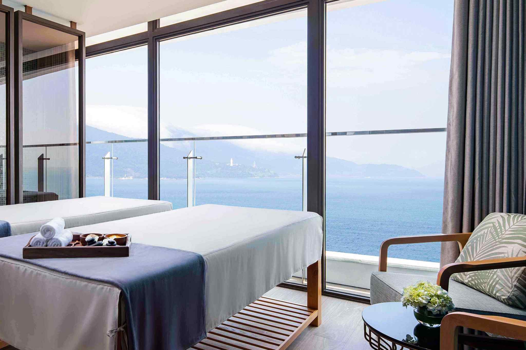 Không gian spa chữa lành của Radisson Hotel Da Nang 