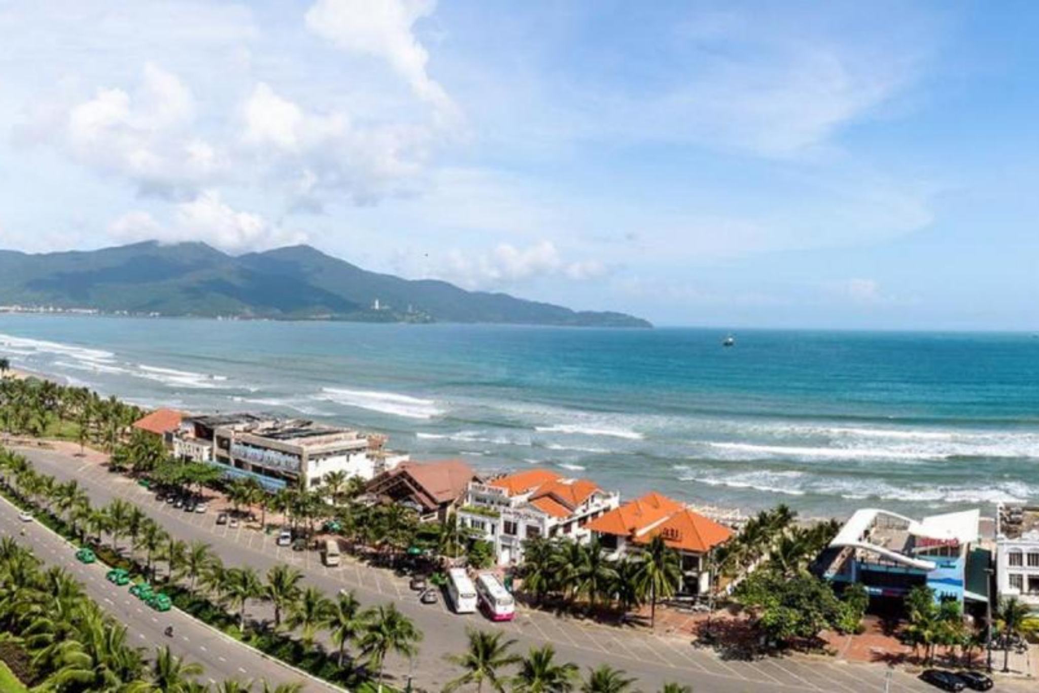 tầm nhìn của Diamond Beach Hotel