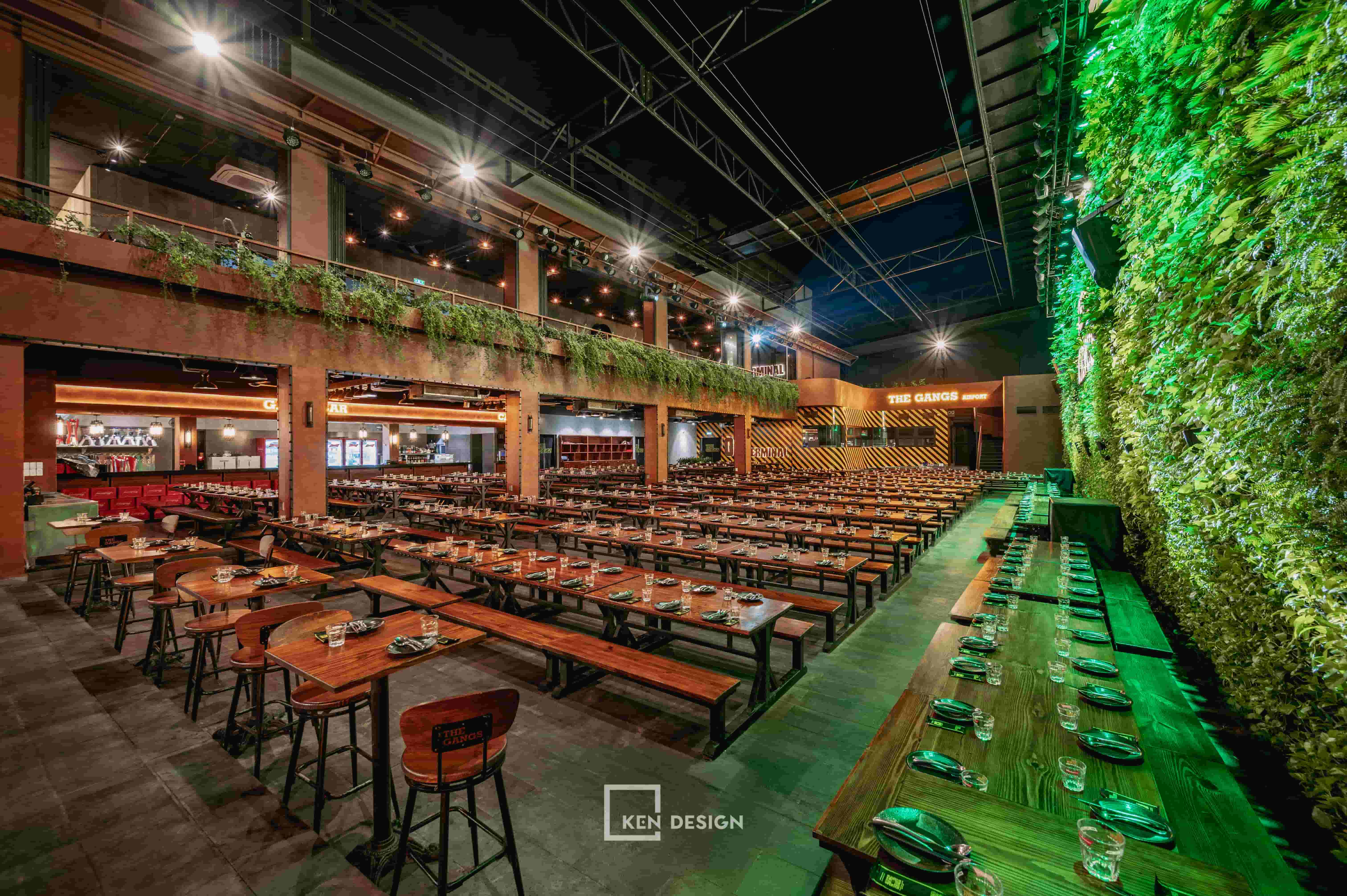 thi công nhà hàng The Gangs Airport tại Gò Vấp